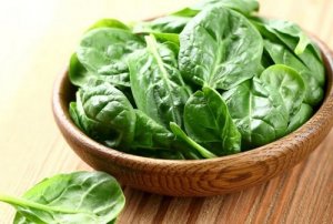 Rețete delicioase de wrap cu spanac
