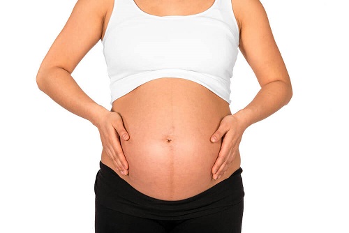 Ce este linea nigra care apare în timpul sarcinii?