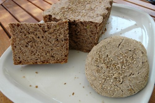 Consumul de pâine este dăunător dacă nu este din grâu întreg