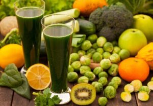 3 diete detoxifiante sărace în grăsimi