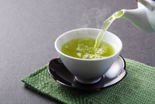 Reducerea fluxului menstrual cu infuzii din plante
