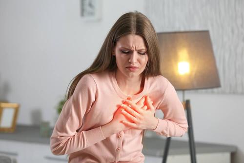 Dacă sari peste micul dejun ești predispus la boli cardiace