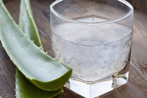 Suc de aloe vera ca remediu pentru hernia hiatală