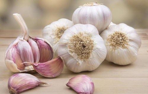 Supă de usturoi cu multe proprietăți benefice