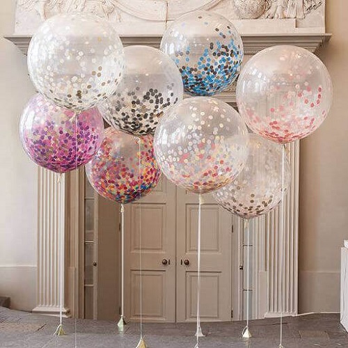 Decorațiuni cu baloane transparente cu buline