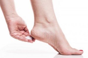 7 remedii pentru bătături preparate acasă
