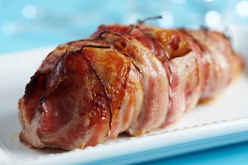 Rețetă de ruladă de carne cu șuncă afumată