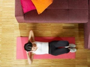 5 exerciții pentru abdomen simple și eficiente