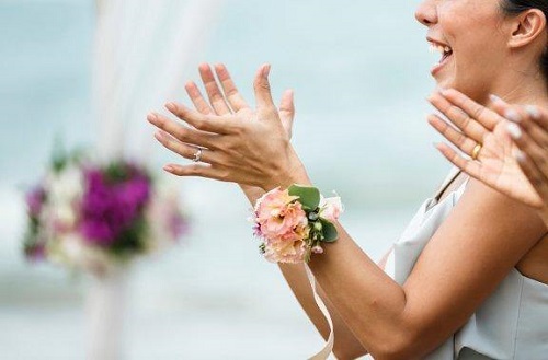 Cum să alegi ținuta perfectă pentru nuntă