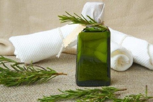 Rețete de odorizant natural pe bază de ierburi aromatice