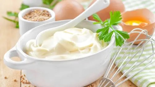 Rețete delicioase de maioneză de casă