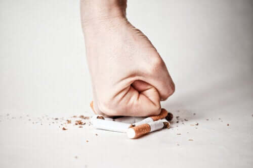 Etapele renunțării la fumat - cum se depășesc cu bine