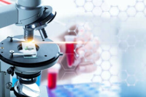 Ce este biopsia lichidă? Caracteristici și avantaje