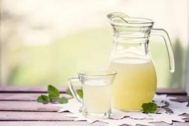 zer bun pentru pierderea în greutate cum să arzi grăsimea în 6 săptămâni