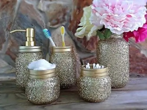 Borcane decorative pentru baie