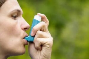 Ce sunt corticosteroizii? Utilizări și efecte adverse