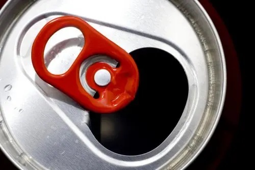 Doză de suc din aluminiu