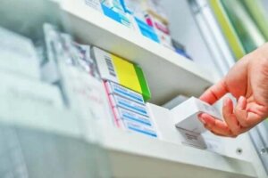 Precauții și efecte secundare ale amlodipinei