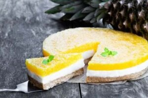 Rețetă de cheesecake pina colada fără coacere