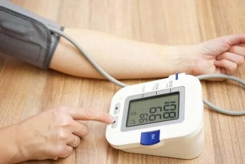 Hipertensiunea pe lista de efecte secundare ale amlodipinei