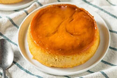 Farfurie cu flan napolitan fără zahăr