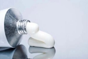 Utilizările medicamentului Canesten