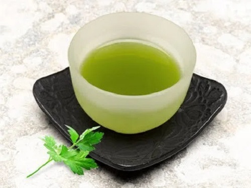 Cană de ceai verde