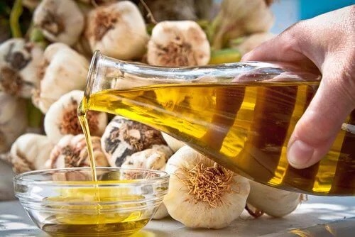 uleiul de măsline beneficiază de varicoză varicoză pe picioarele durerii