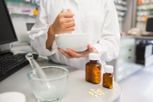 6 riscuri ale pisării medicamentelor