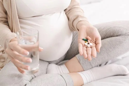 Paracetamol în sarcină: cât de sigur este?