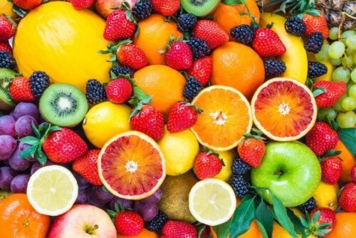 Fructe proaspete
