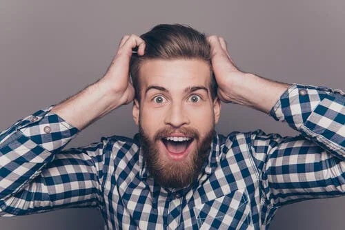 Persoană care află dinferențe între pielea bărbaților și a femeilor