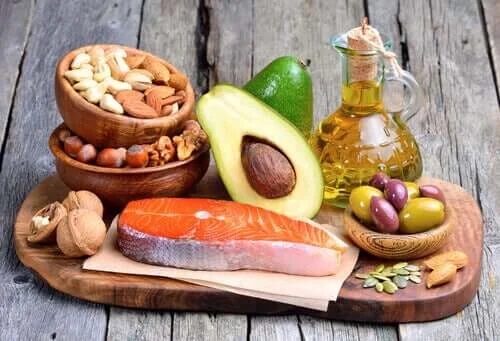 Caloriile se transformă în grăsime