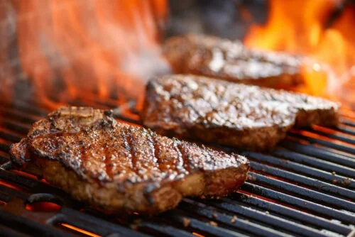 Dieta carnivoră presupune un consum excesiv de carne