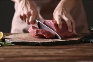 Ce este dieta carnivoră?