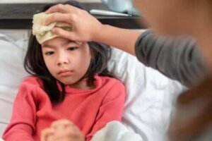 Cum se tratează febra?