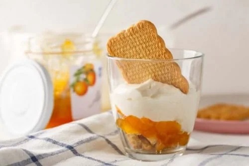 Cheesecake fără zahăr la pahar