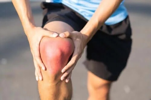 Entorsa genunchiului: cauze, simptome și recomandări