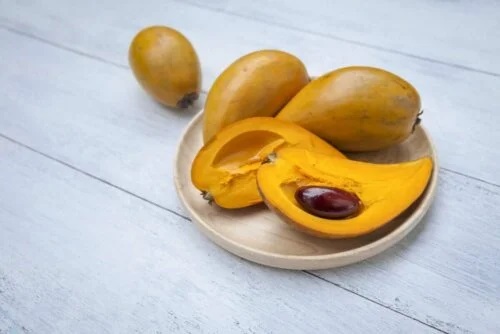 Fructul lucuma