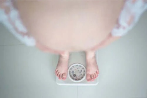 Obezitatea în timpul sarcinii: riscuri