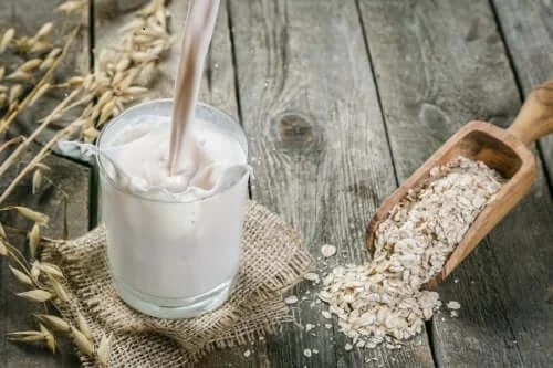 Beneficiile laptelui de ovăz