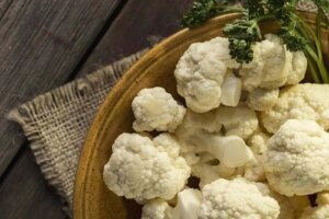5 rețete de smoothie cu conopidă
