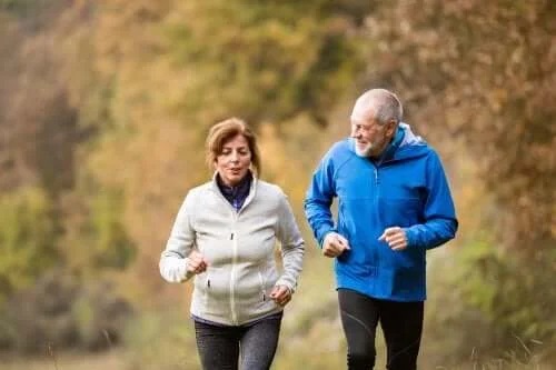 Persoane care fac jogging
