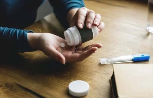 Persoană care folosește medicamentele antiinflamatoare nesteroidiene