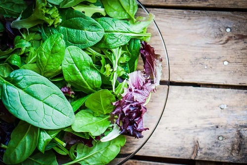 Suplimente pentru vegani pe bază de plante