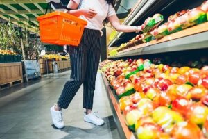 Cum să alegi alimente mai sănătoase: 10 sfaturi