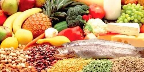 Alimente ce conțin nutrienți esențiali