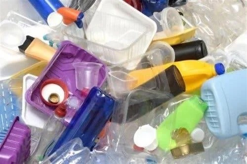 Deșeuri plastice sortate