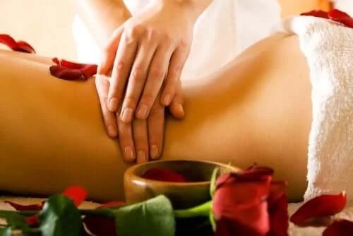 Tipuri de masaj erotic