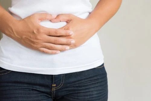 4 obiceiuri pe care să le eviți dacă ai gastrită cronică
